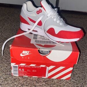 Nike Air Max 1 Ultra 2.0 LE Red White Sneakers